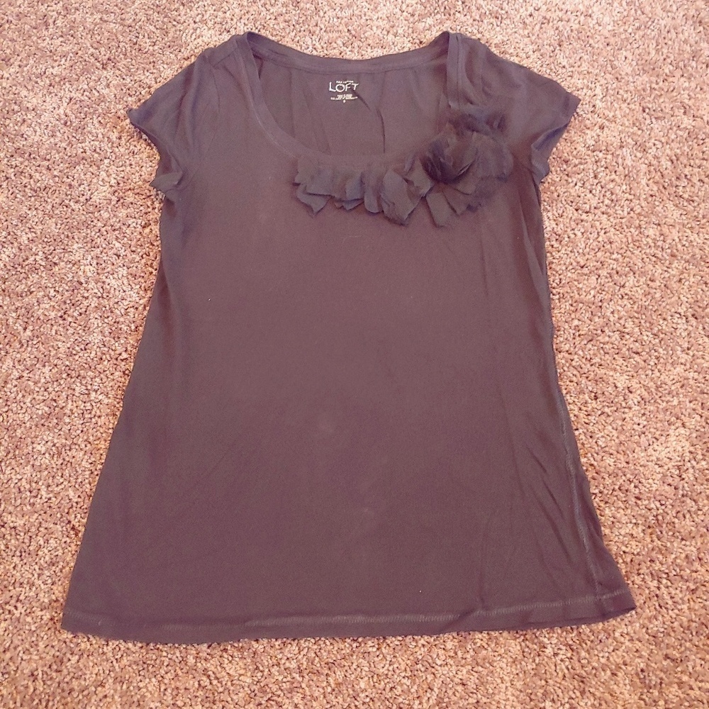 Ann. Taylor LOFT black t-shirt with flower